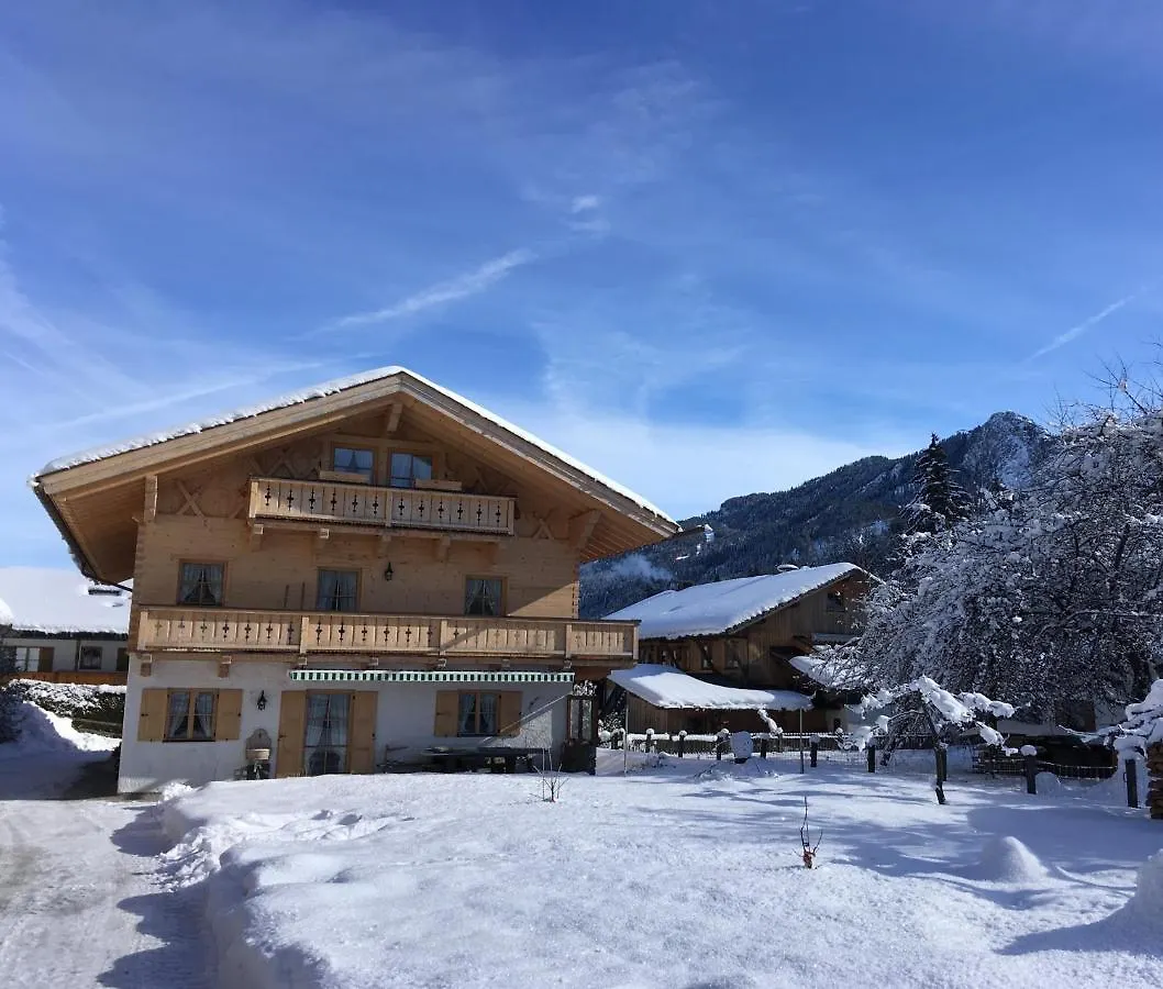 Ferienwohnungen Pfanzelter Grainau Apartment